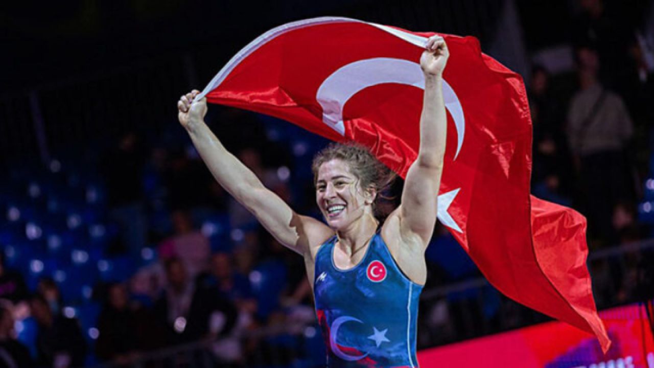 Meclis'te 8 bin sporcu sınırı tartışıldı
