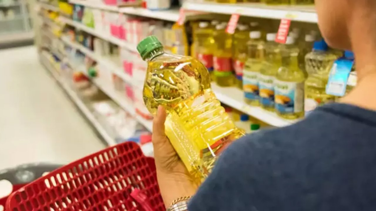 Migros Yudum 5 LT Ayçiçek Yağı sadece 29.95 TL satışta! Bu şartla kapıya teslim!
