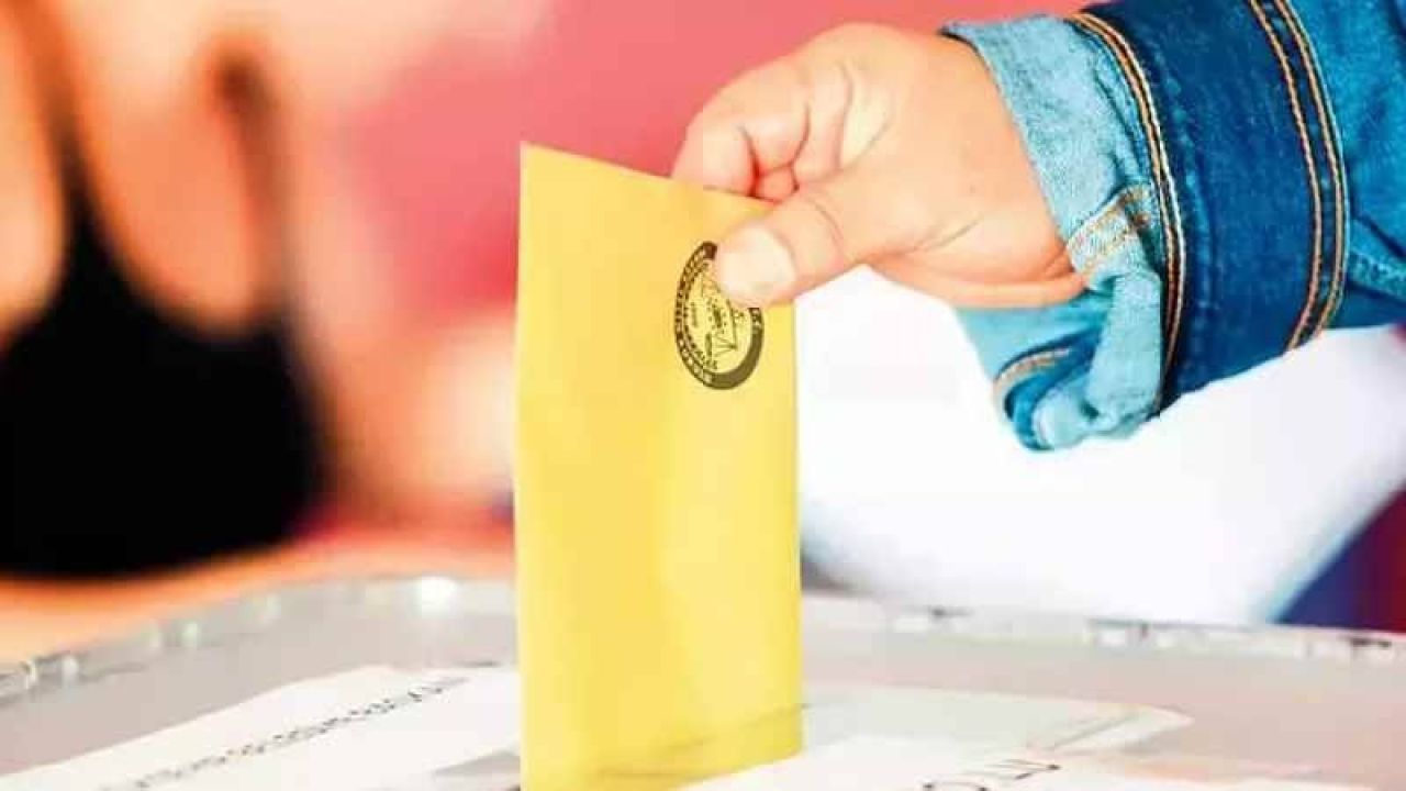 Yüzde 30'luk Kararsızlar Kitlesi Hangi Kriterlere Önem Veriyor?