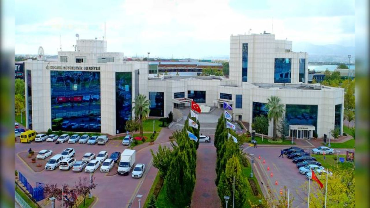 AKP ve kayyum yönetimleri altında hazine borcu 10 milyar TL'yi aştı