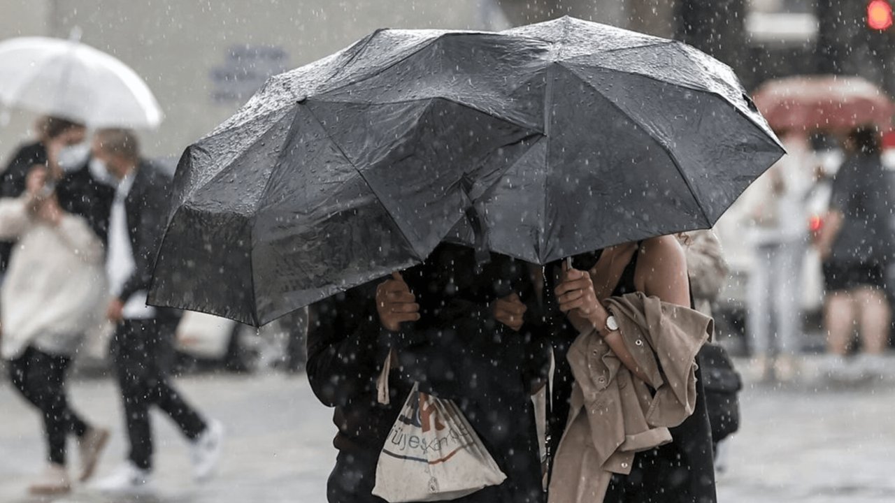 Meteorolojiden kuvvetli sağanak yağış uyarısı