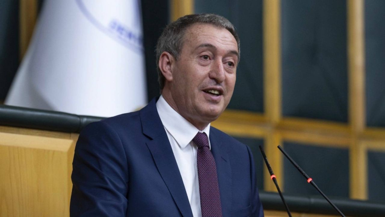 Tuncer Bakırhan: Kürtlerle Süreç Yürütülürken Türkiye'nin Demokrasi Güçlerine Yönelik Şiddeti Kabul Etmiyoruz