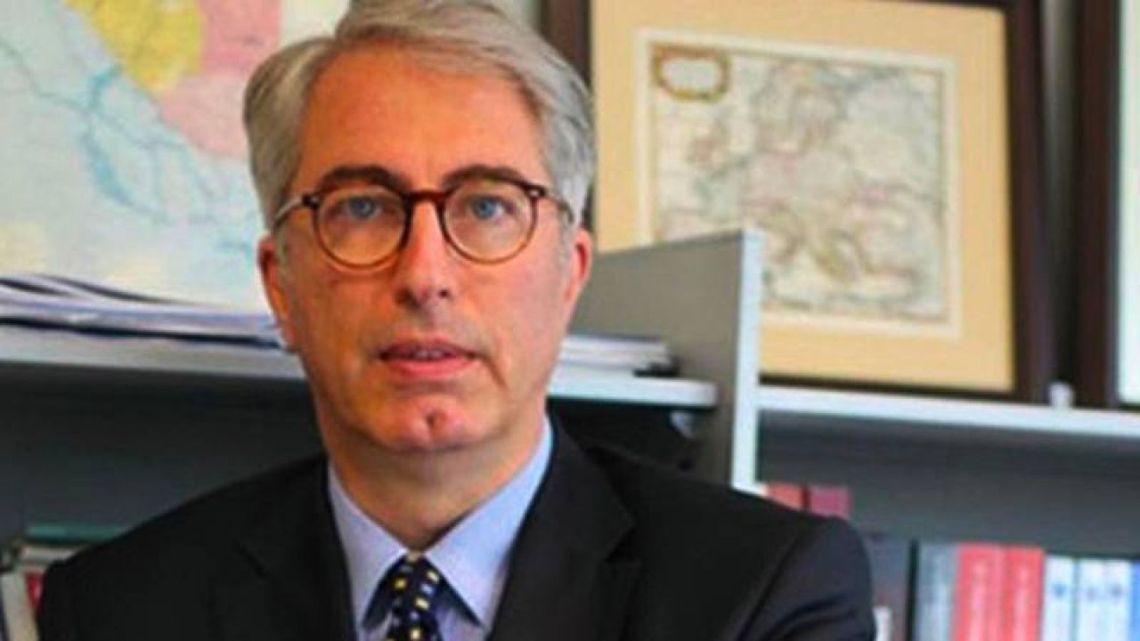 Murat Yetkin: Ak Parti, Diğer Partileri 'Hapis' Gündemiyle Sıkıştırarak Seçime Hazırlanıyor; Muhalefeti ve Sorun Çıkarabilecek Çevreleri Dağıtıyor