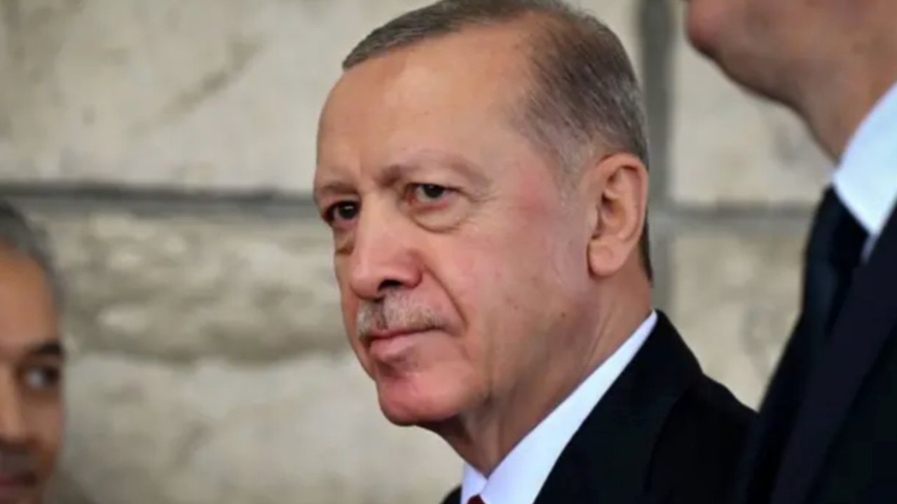 15 Milyon 450 Bin Emekliye Müjdeler Sıralandı! Cumhurbaşkanı Kararıyla 3-4-5 Nisan'da, 65.000 TL Ödeme Yapılacak