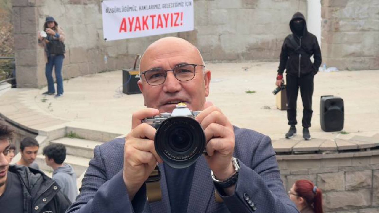 Mahmut Tanal, Fotoğrafçı Mahmut Tanal olarak fotoğraf paylaştı