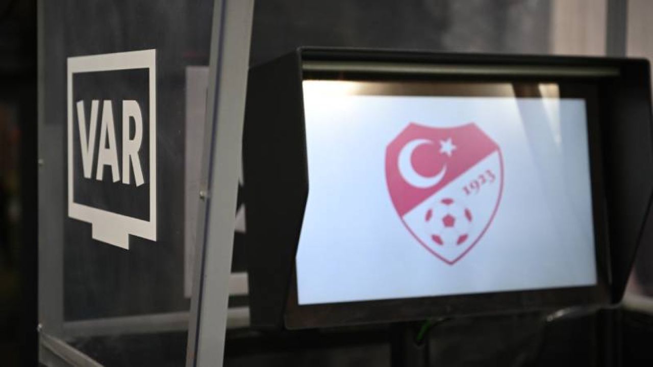 Süper Lig'de Günün Var Hakemleri Belli Oldu
