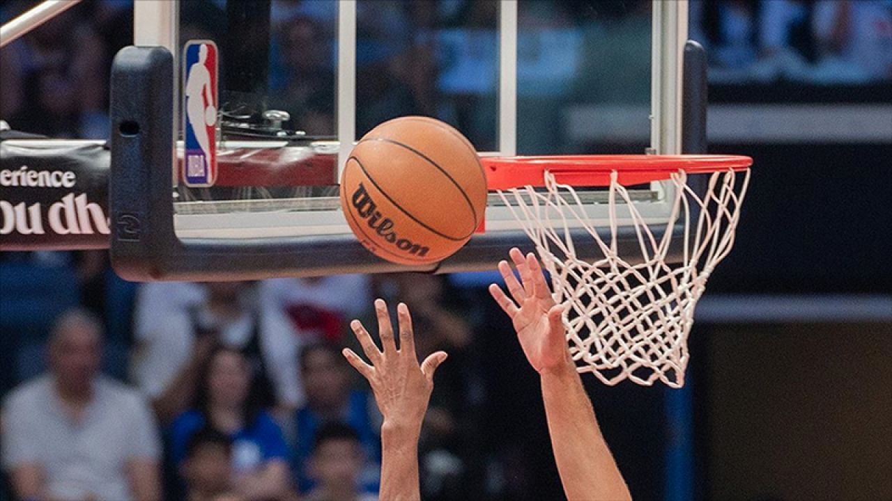 Williamson ve McCollum, sakatlıklar nedeniyle sezonu kapattı