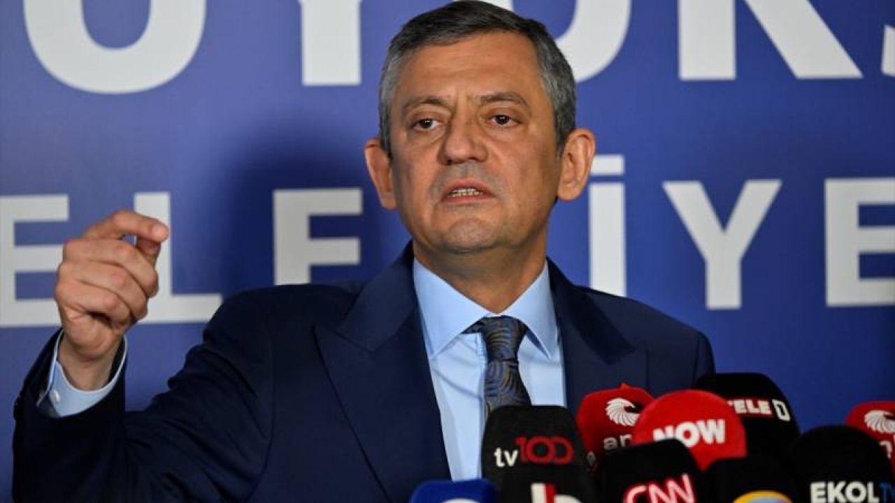 CHP Lideri: İngiliz İşçi Partisi Otokratik Liderlere Sessizliğini Özgür Özel Üzerinden Ödeyecek