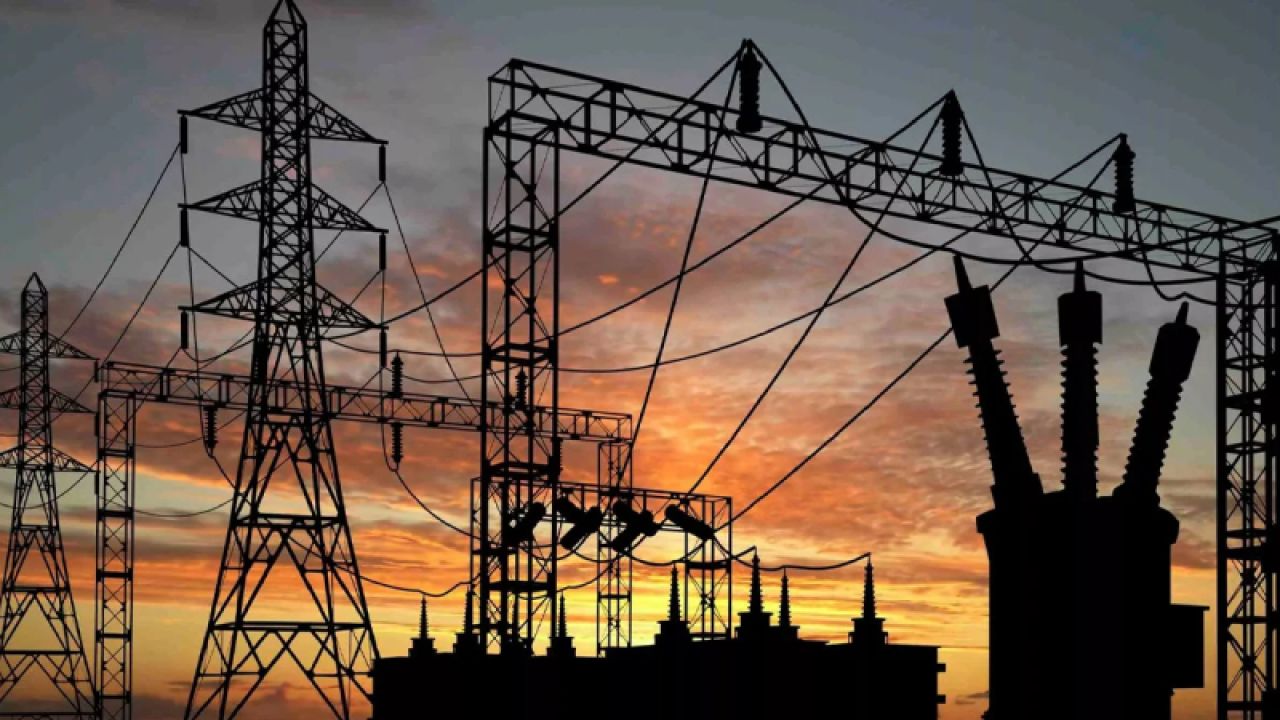 Spot piyasada elektrik fiyatlarındaki değişim