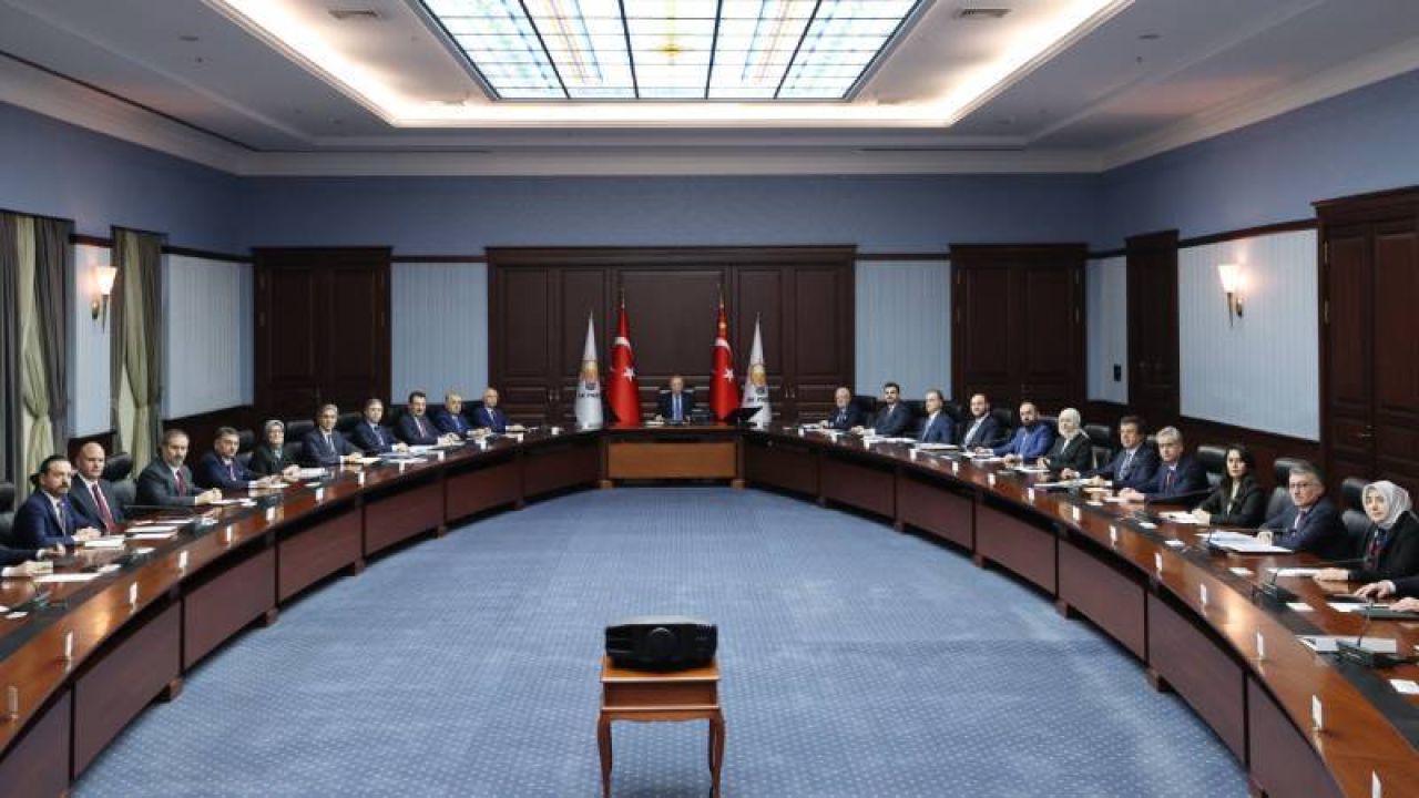 AKP MYK üyeleri boykotu değerlendirdi: Milletimiz kırmızı kartı gösterdi, ekonomimiz kazandı