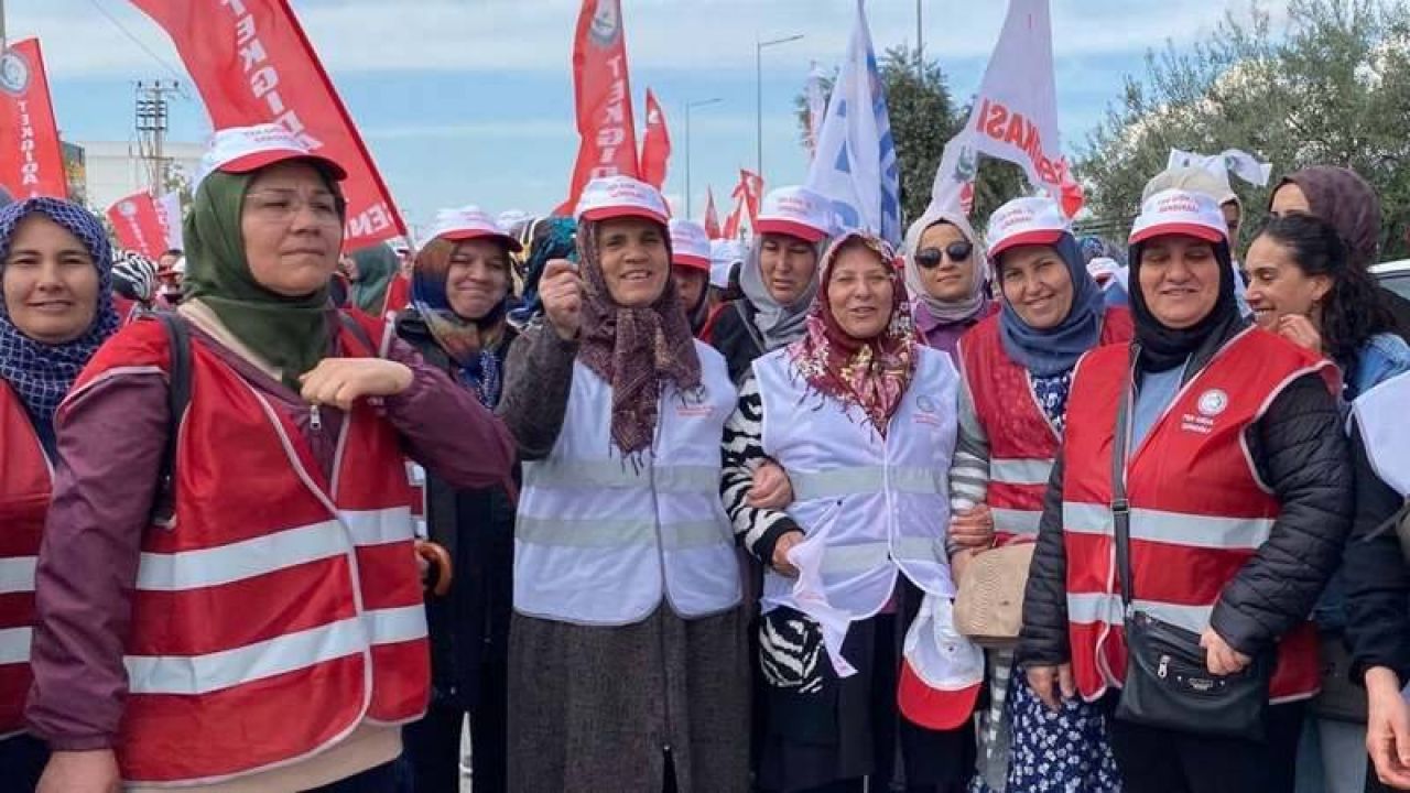 İzmir'deki grevde kadın işçiler öncü rolde