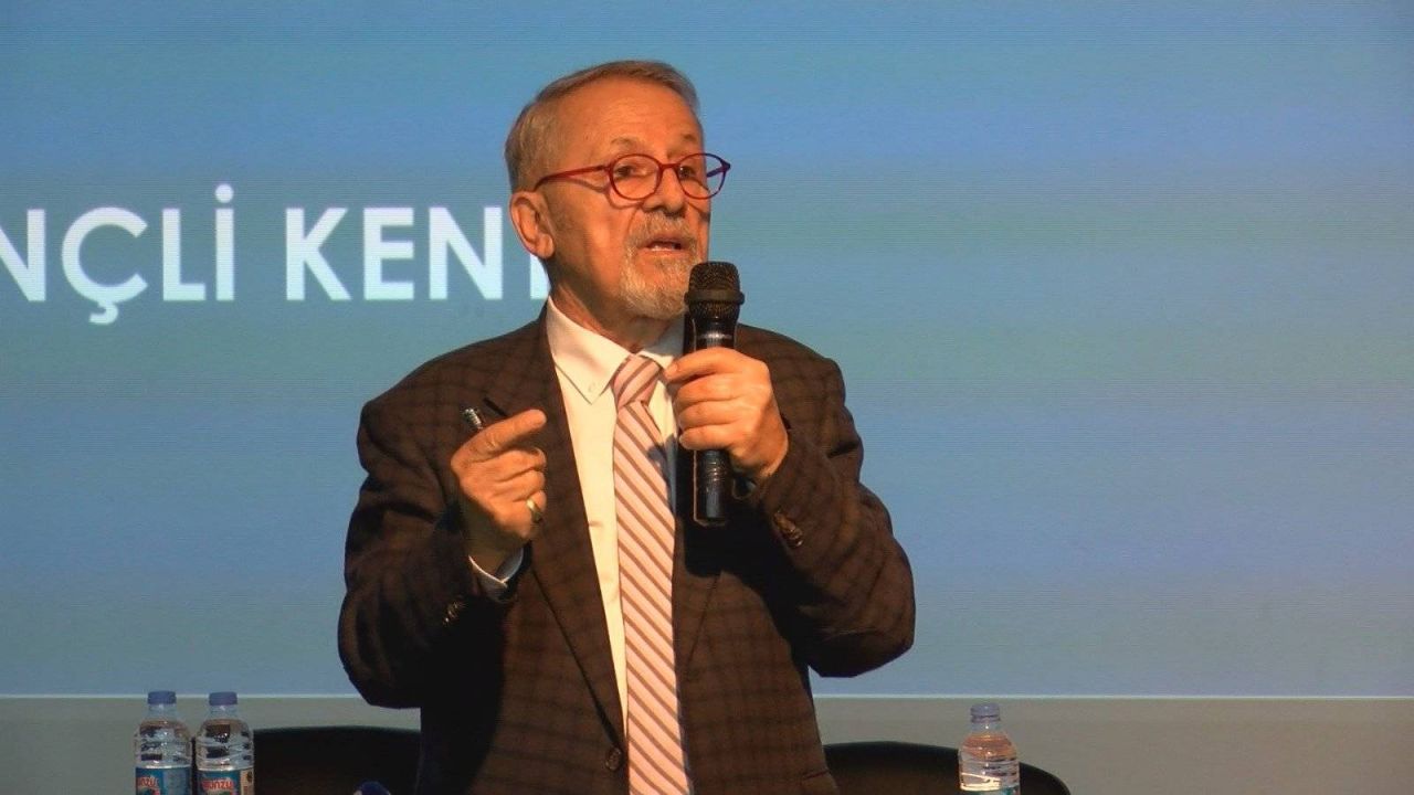 Naci Görür, Kütahya'daki depremler için konuştu: Bölge gerilim altında