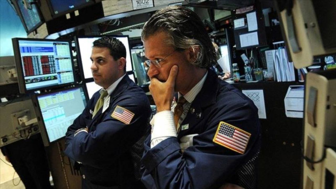 Trump'ın Powell tehditleri ABD borsalarını sarstı