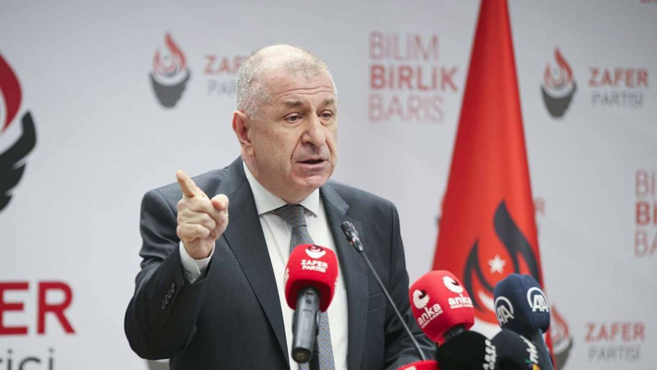 Ümit Özdağ'ın İddianamesi İle İlgili İddia İstifa İle Sonuçlandı