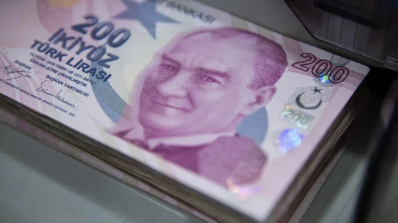 Emeklilere 1000 TL'den sonra şimdi de 1500 TL ödeme haberi!