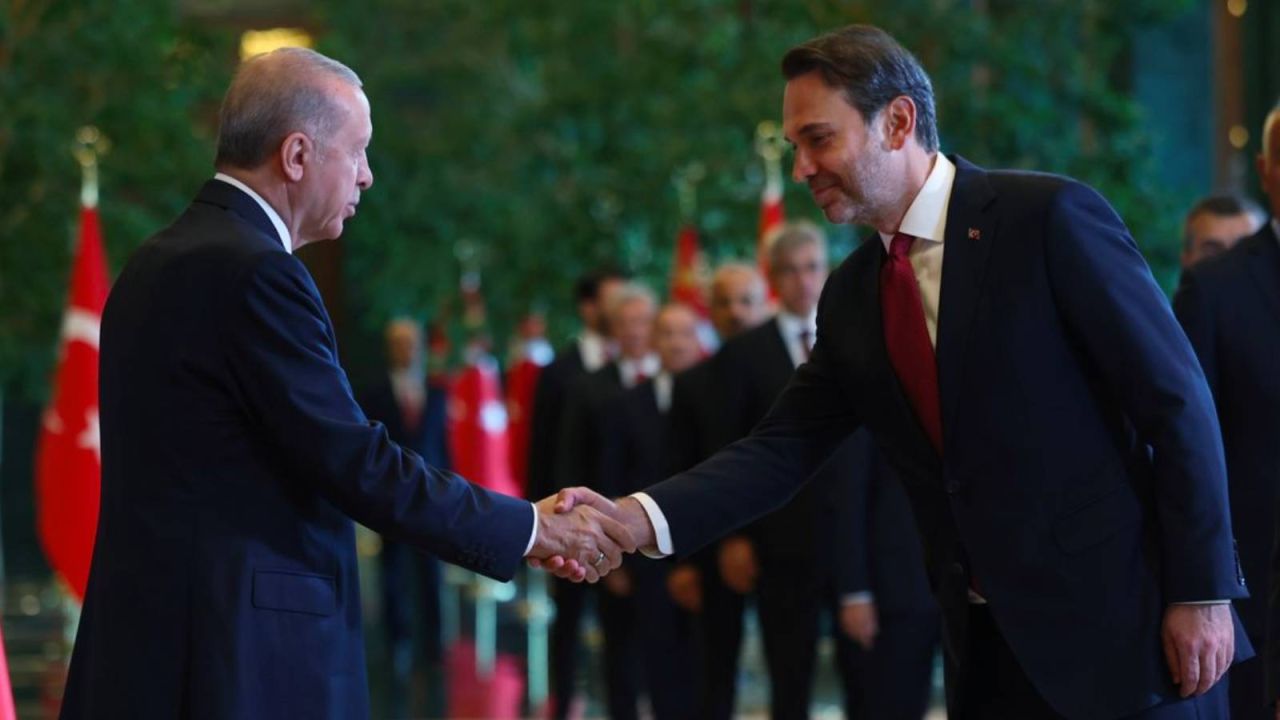 Bayraktar, Özel'in Cunta Başkanı Açıklamasını Siyasi Acziyet Olarak Değerlendirdi