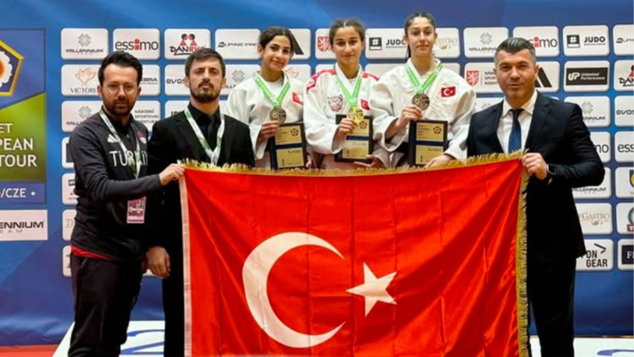 Milli Judocular Ümitler Avrupa Kupası'nda 3 Madalya Kazandı