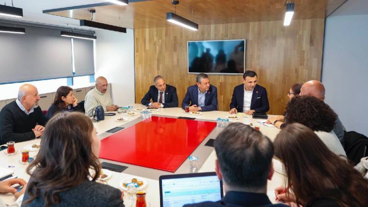 Özgür Özel tutuklu gençlerin aileleriyle buluştu