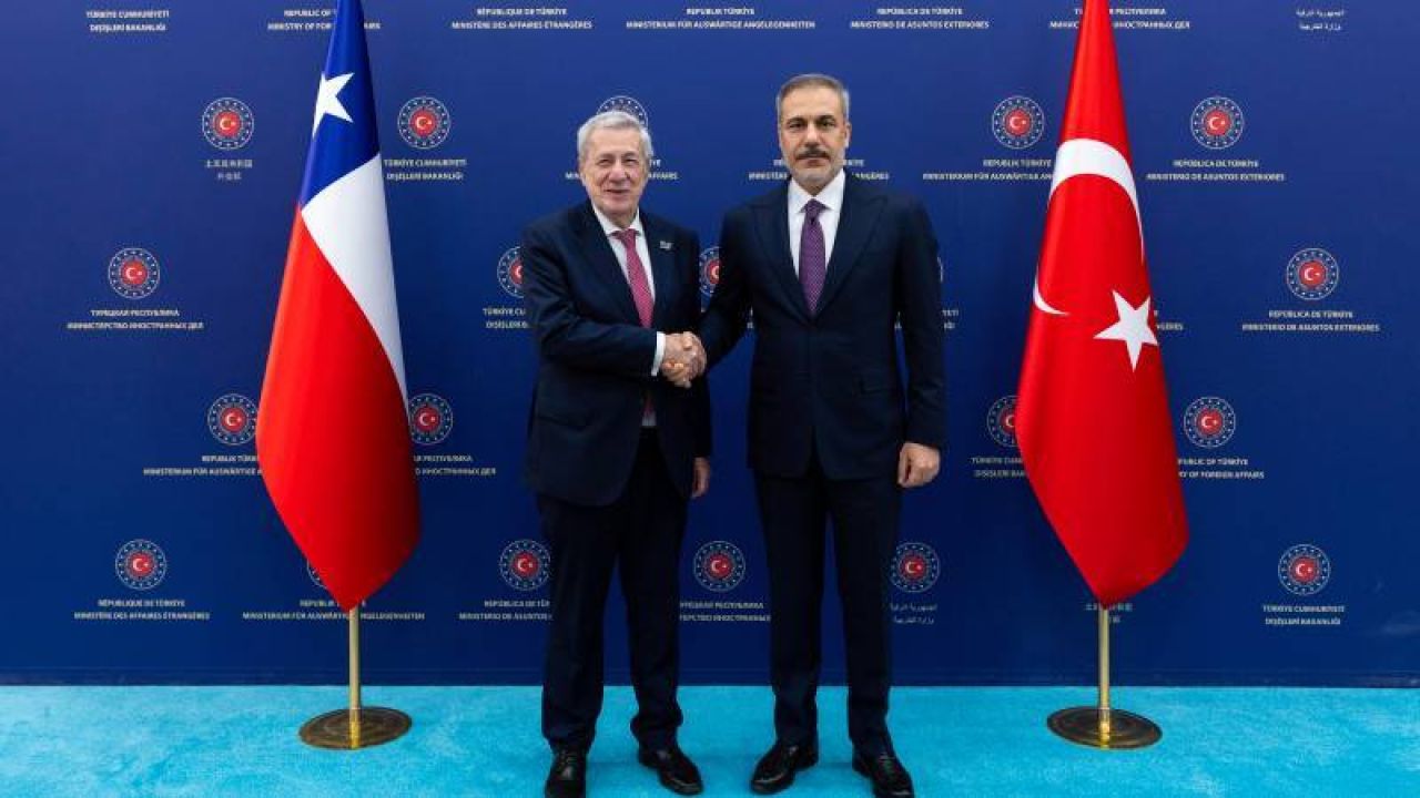 Fidan, Şili Dışişleri Bakanı Klaveren ile Görüştü