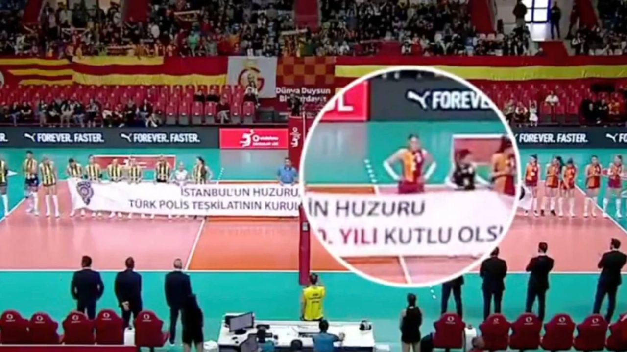 Galatasaraylı Voleybolcu İlkin Aydın'ın Türk Polis Teşkilatı Pankartını Tutmadığı Anlar Gündemde