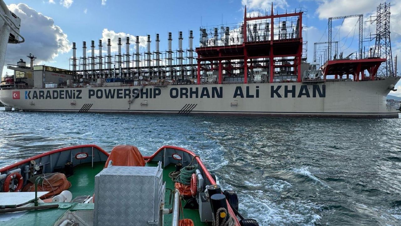 Yalova'da kurtarma operasyonu: Karaya oturan gemi için çalışmalar başladı