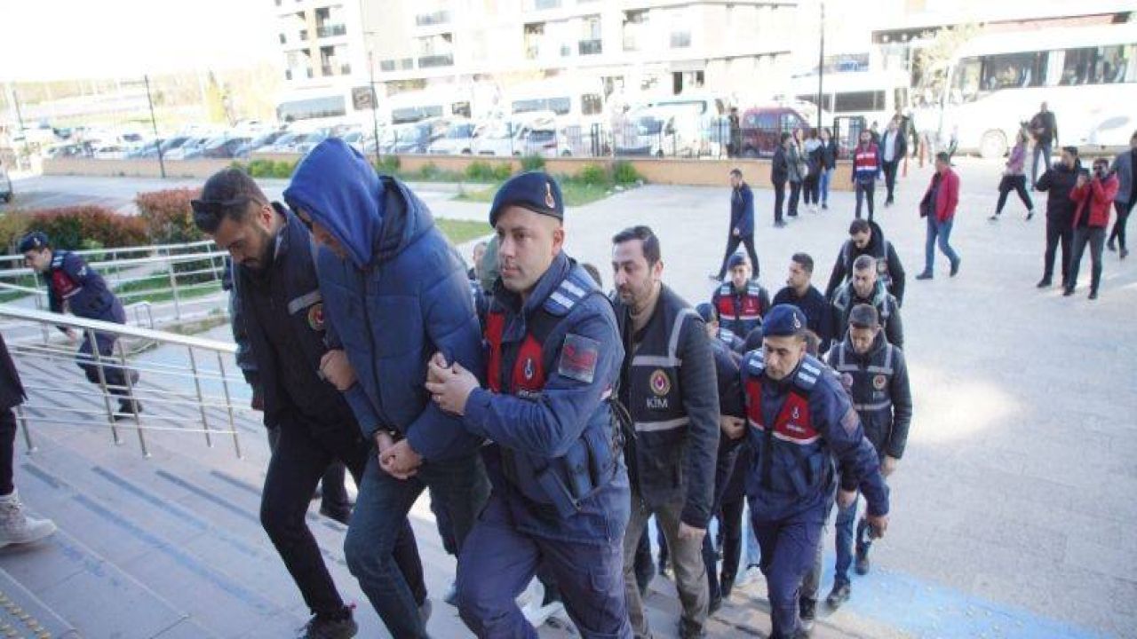 Kapıkule'de büyük rüşvet operasyonu: 23 gümrük muhafaza memuru tutuklandı