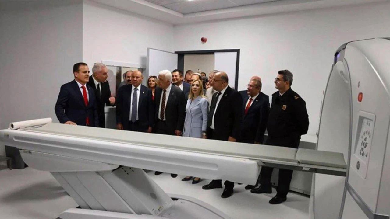 Radyoaktif Madde Skandalında İtiraflar: Hastalara Verilen Doz Aşımıyla İlgili Mesajlar Ortaya Çıktı