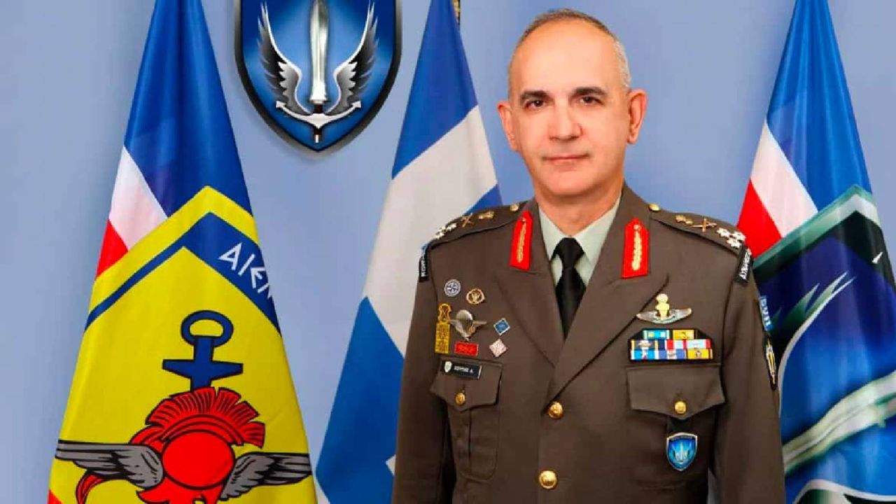 Yunanistan Genelkurmay Başkanı: “Türkiye bir tehdit oluşturuyor, 5 dakika içinde yanıt verebiliriz”