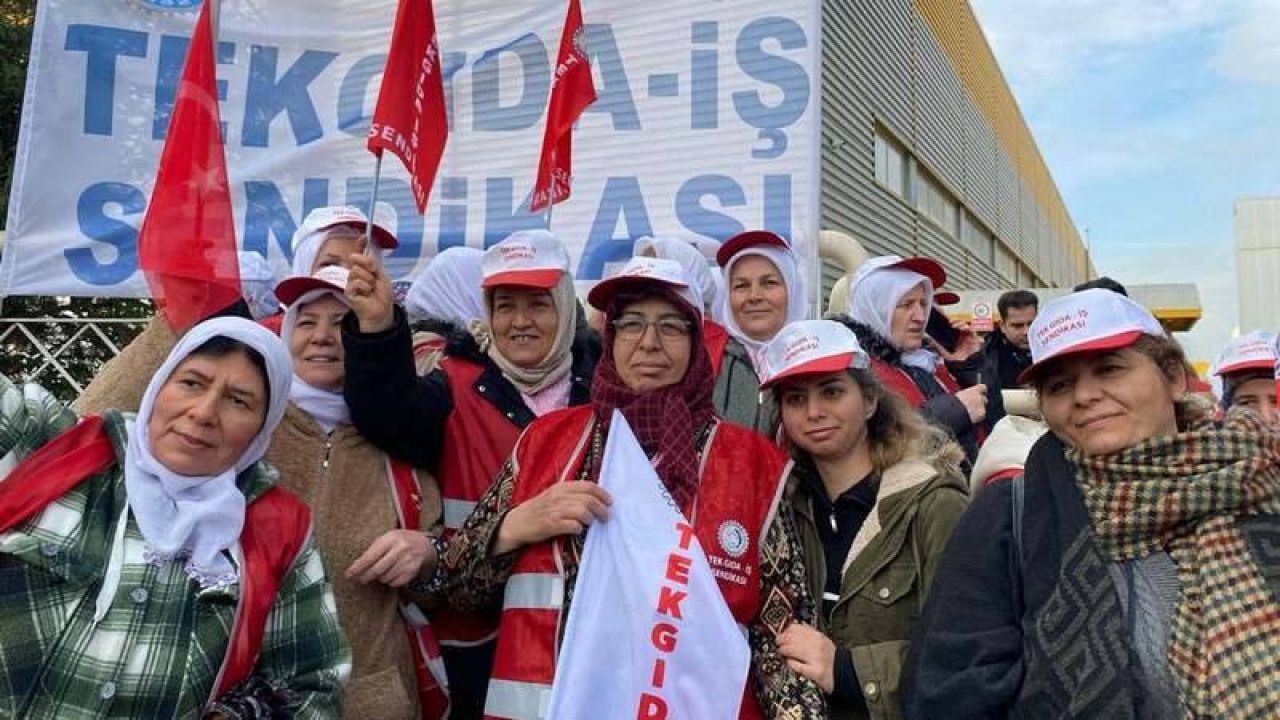 İzmir'deki tütün grevleri son buldu: 3 fabrikada toplu iş sözleşmesi imzalandı