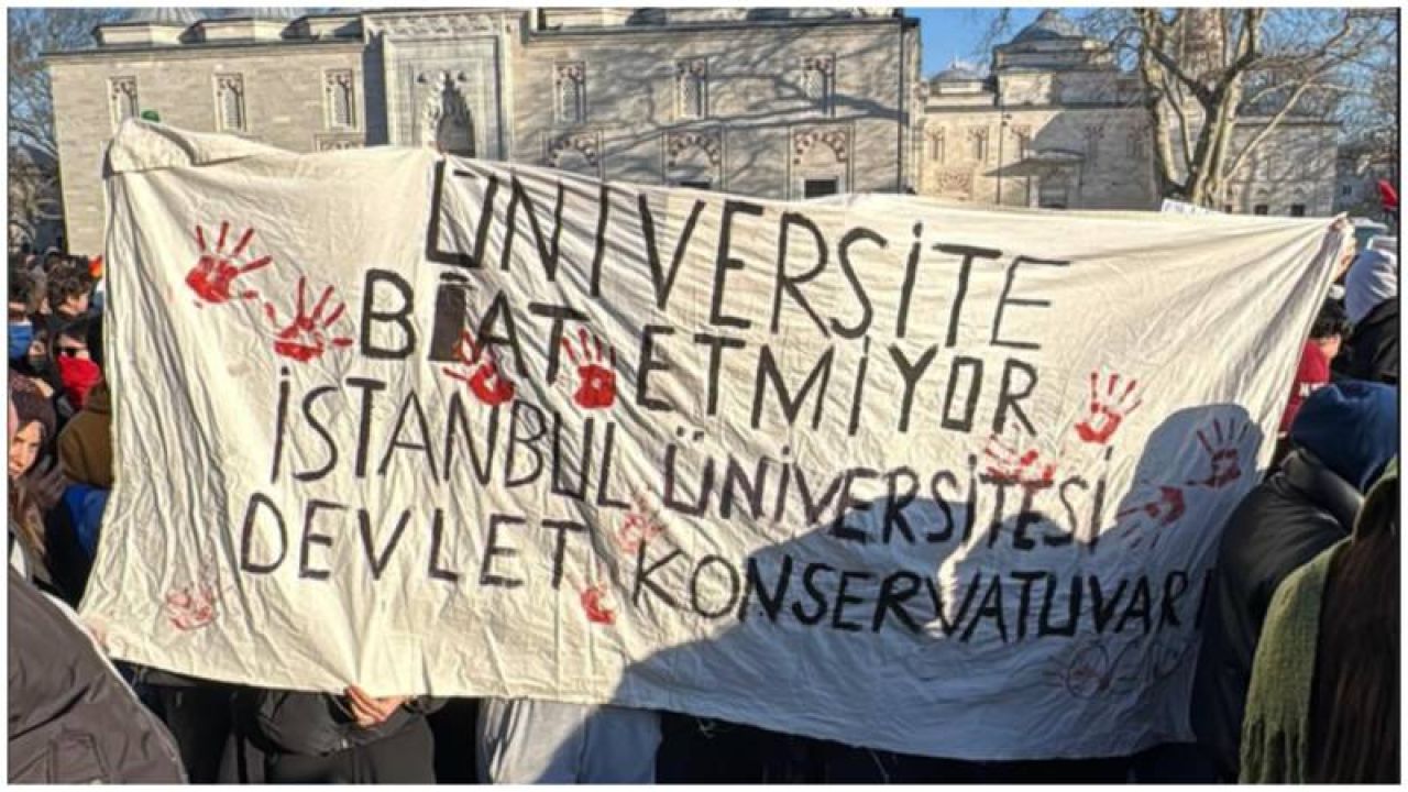 Polis, Boykot Katılan Öğrencilerin Aileleriyle İletişime Geçti