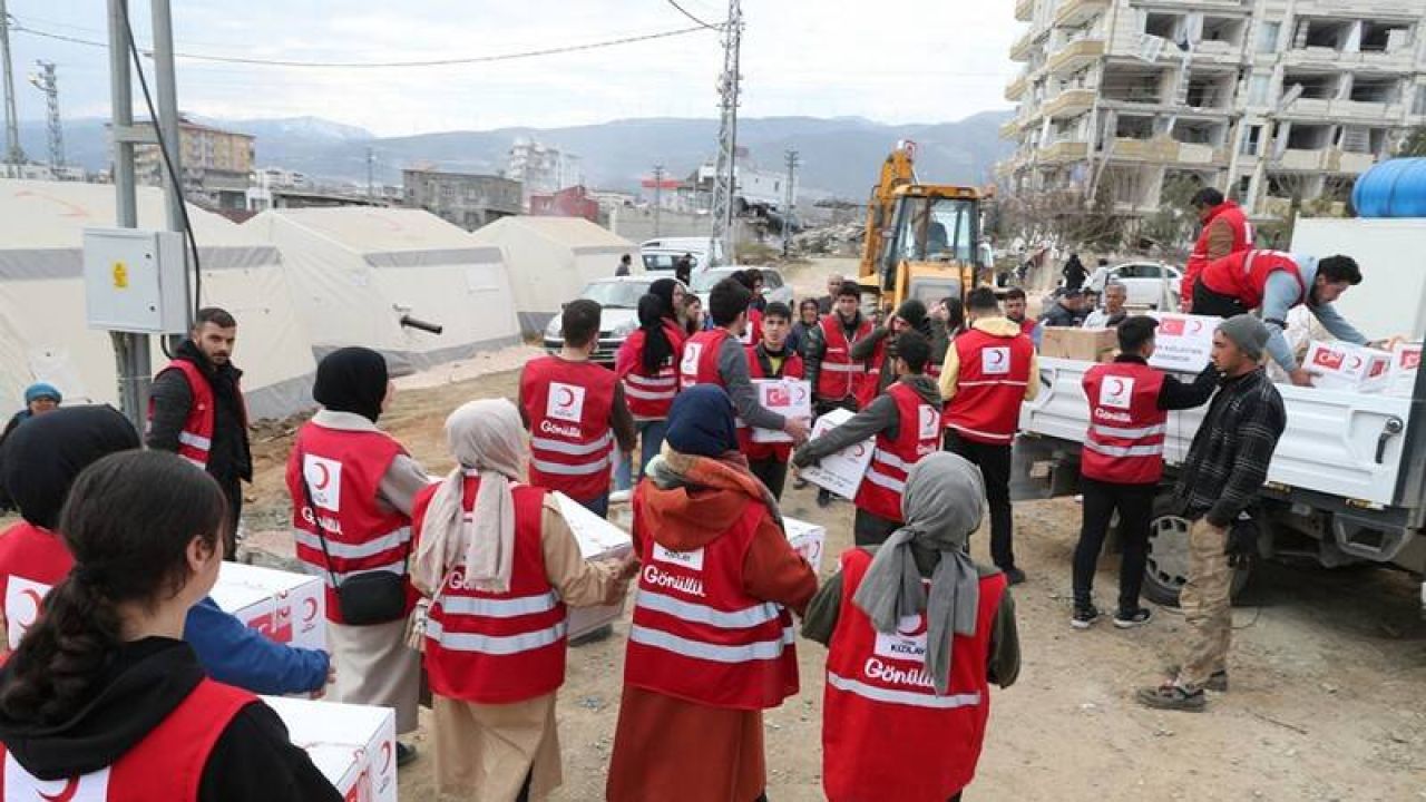 Müfettiş raporu ortaya çıkardı: Kızılay yardım kartlarının dağıtımı belirsiz