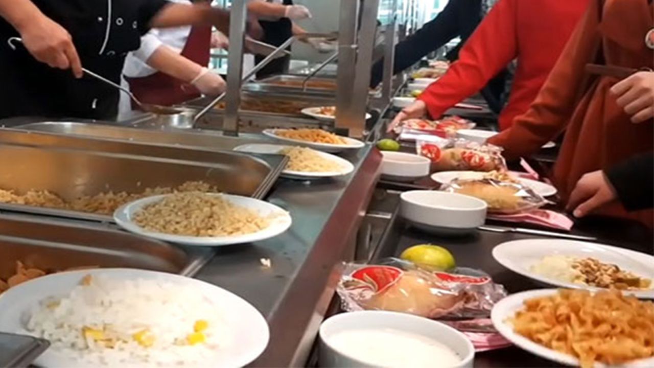 Ankara Üniversitesi Hastanesi'nde Yemek Boykotu Başladı