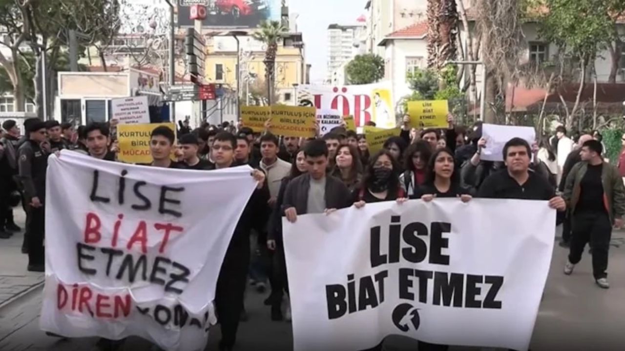Şehremini Anadolu Lisesi müdür yardımcısının öğrencilere küfrettiği iddia edildi