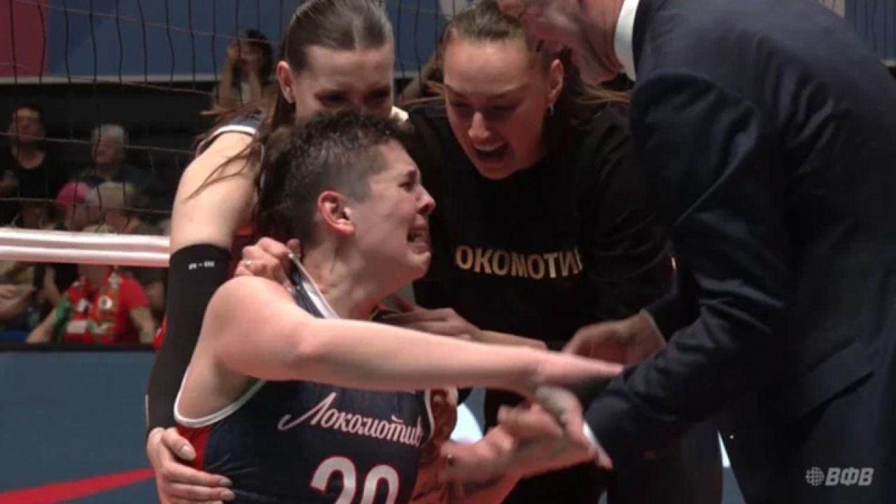 Lokomotiv kaliningrad, Rusya liginde şampiyonluğa ulaştı; Ebrar Karakurt gözyaşlarını tutamadı