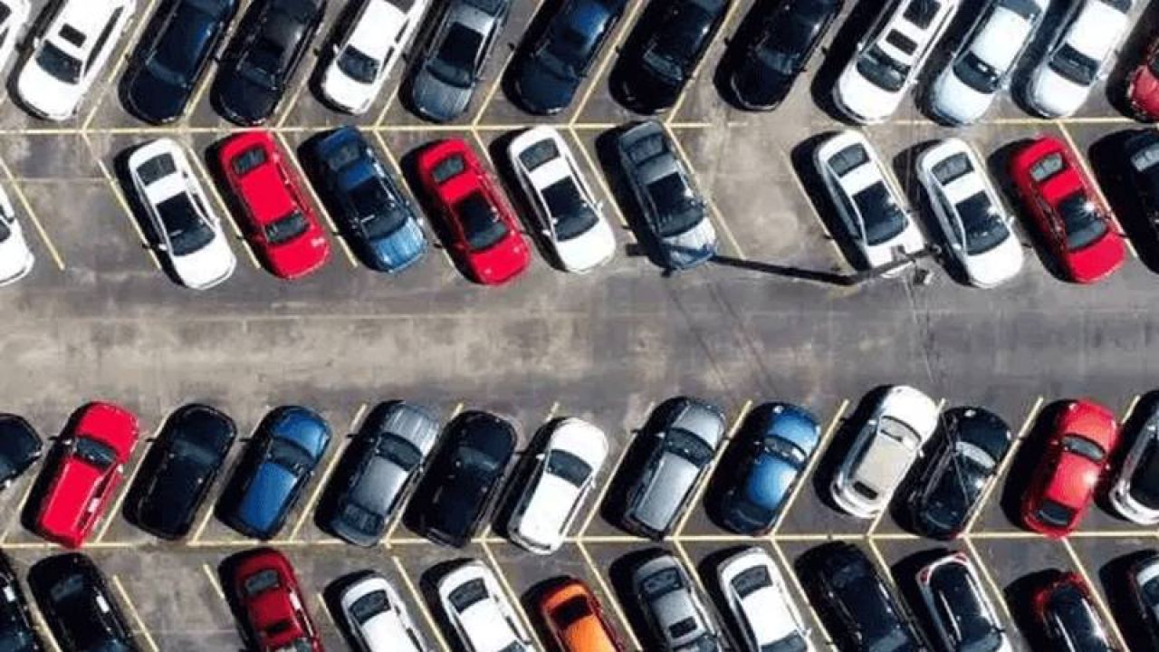 İkinci el otomobil satışlarında doğrulanmış ilan sistemi fahiş fiyatları önlüyor