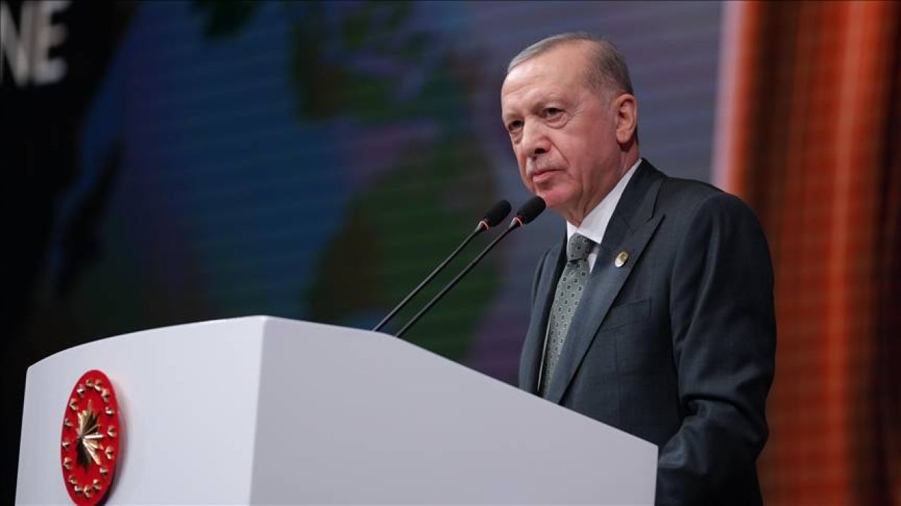 Erdoğan'dan deprem açıklaması: Şimdilik sıkıntılı bir durum yok