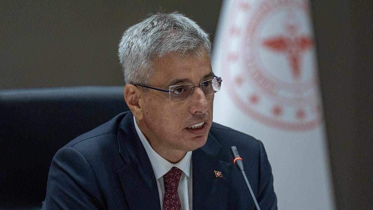 Bakan Memişoğlu'ndan Sındırgı Açıklaması: 19 Kişi Taburcu Edildi, 10 Yaralının Tedavisi Sürüyor
