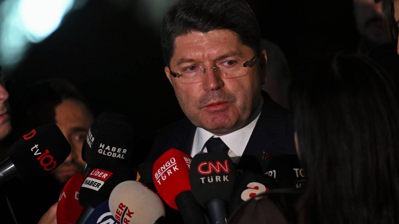 Adalet bakanı açıkladı: Dem parti heyetiyle görüşme saati belli oldu