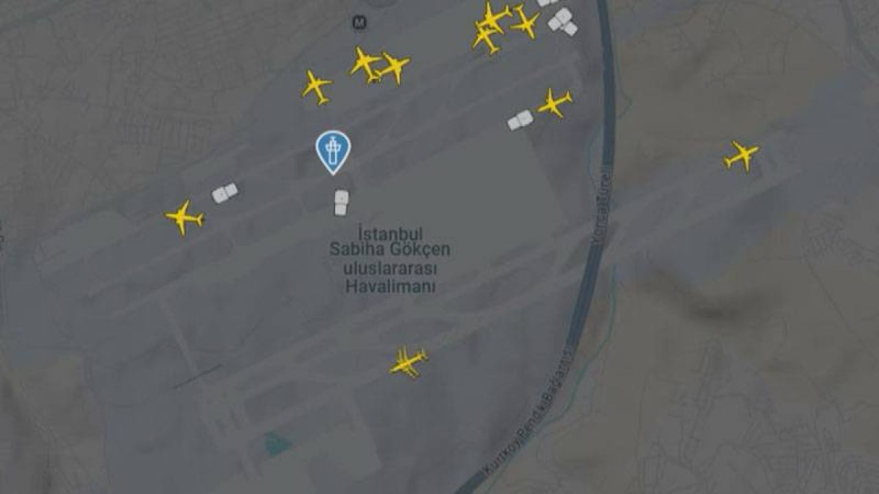 Sabiha Gökçen Havalimanı'nda deprem nedeniyle uçakların iniş izinleri iptal edildi