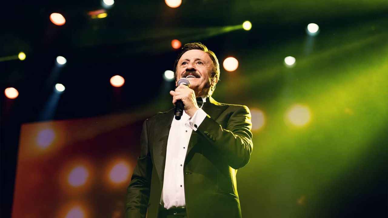 Selami şahin'den 60. sanat yılı belgeseli müjdesi
