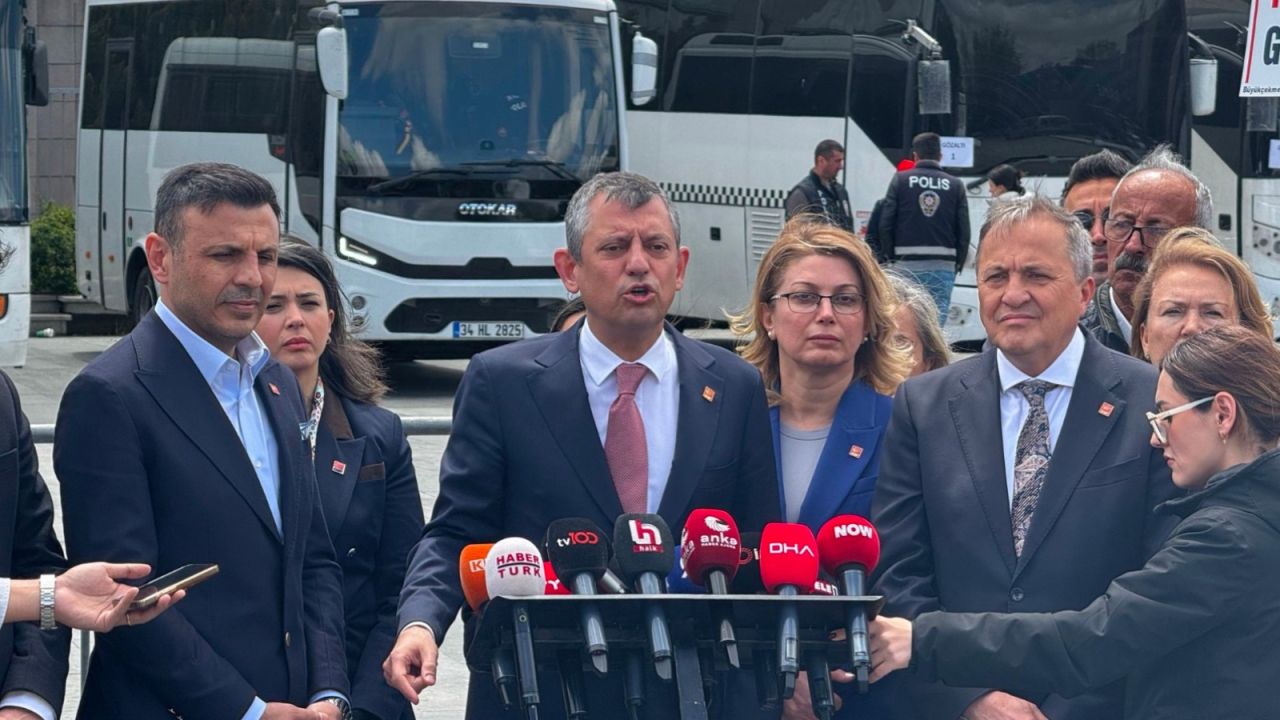 Özel'den Özdağ'a Sert Tepki: "Herkes Haddini Bilecek"
