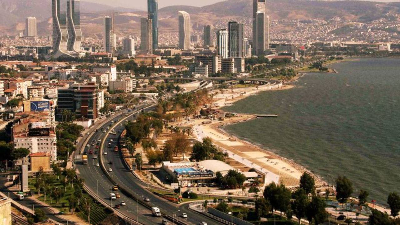 İzmir'de kiralar uçuşta, yıllık artış yüzde 47,8
