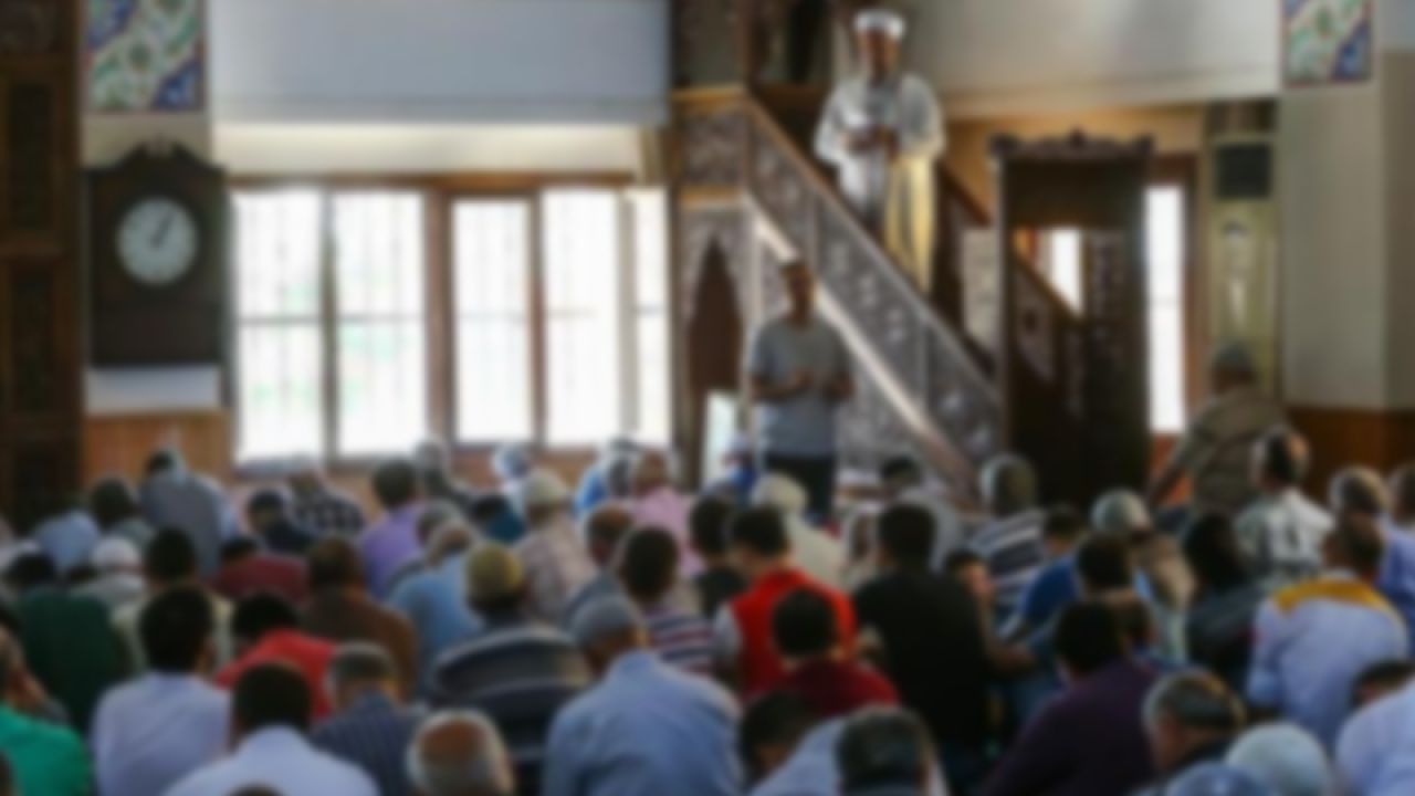 İstanbul'da Bir İmam Diyanet'in Tartışmalı Hutbesini Okumadı
