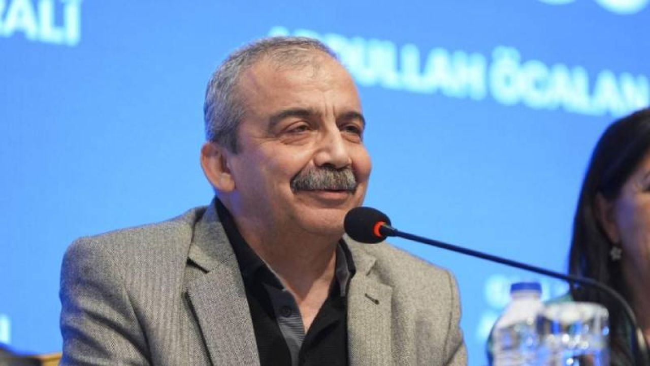 Tbmm Başkanvekili Ve Dem Parti İstanbul Milletvekili Sırrı Süreyya Önder Kimdir?
