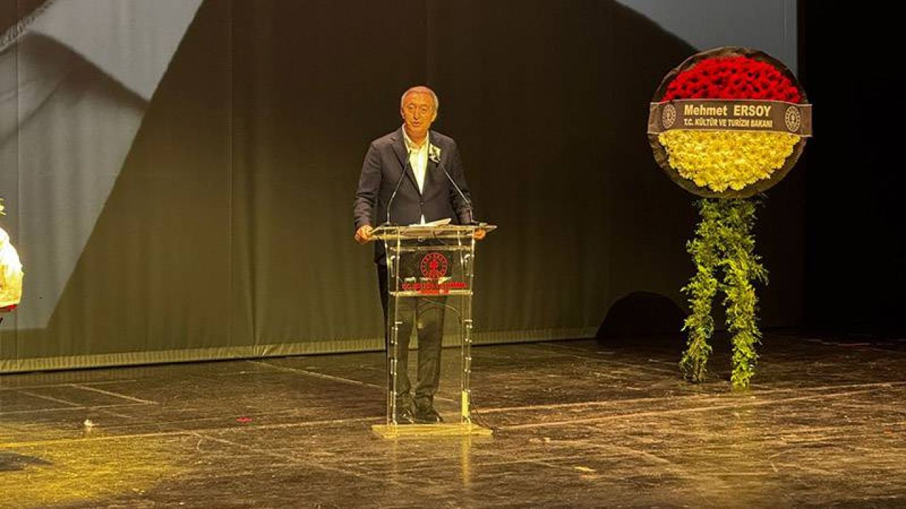 Dem Parti'den Sırrı Süreyya Önder'e Veda: Hikâyeyi Yarım Bırakmayacağız
