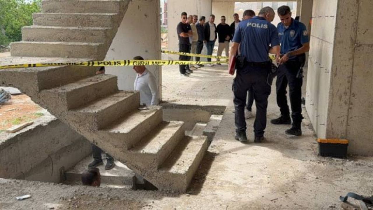 İşçi İşe Başladığı İlk Gün 4'üncü Kattan Düşerek Öldü
