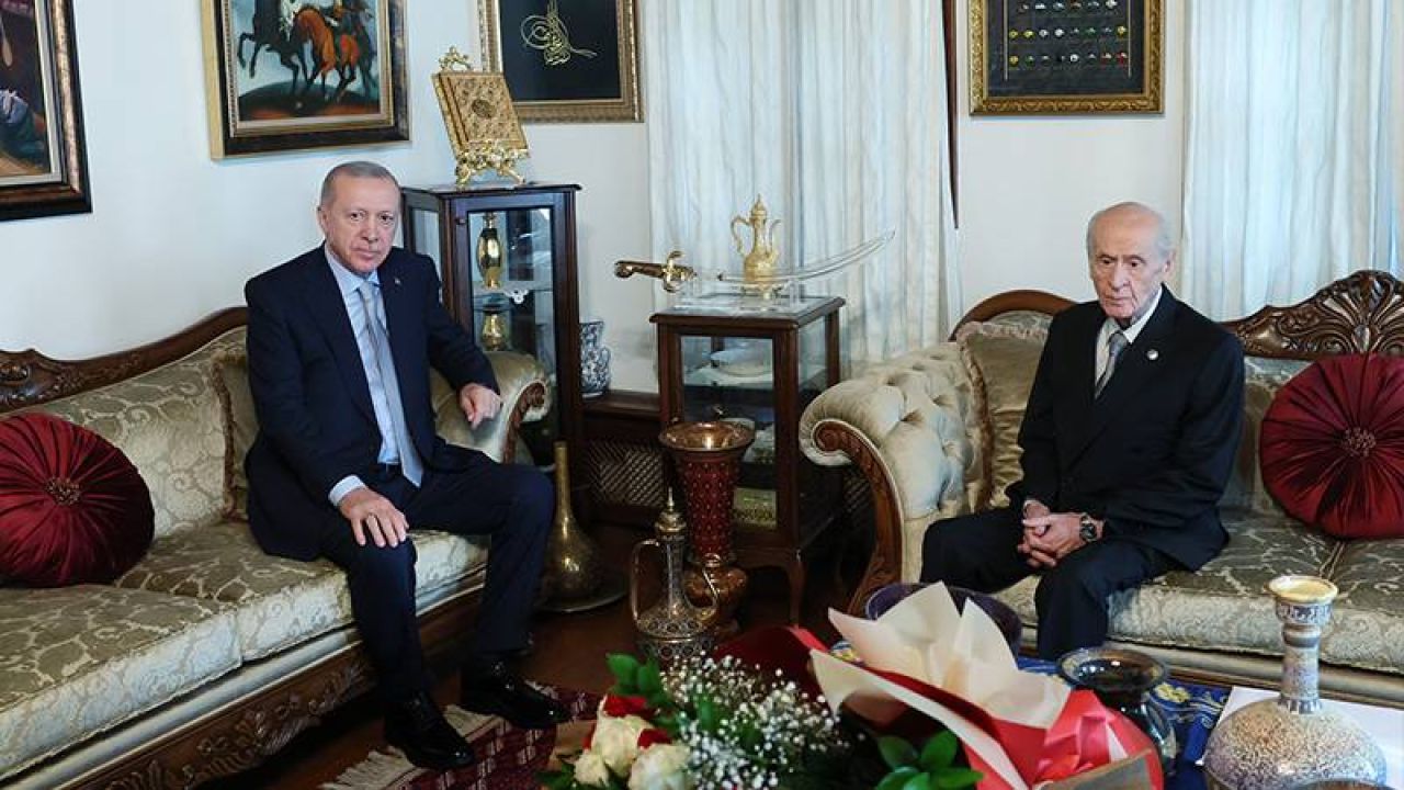 Erdoğan-Bahçeli Görüşmesinde Öne Çıkanlar: Kritik Başlıklar Masada
