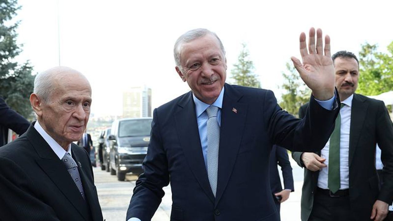 Murat Yetkin'den Bahçeli-Erdoğan Görüşmesi Yorumu: Ya Mutabakat Ya Alarm
