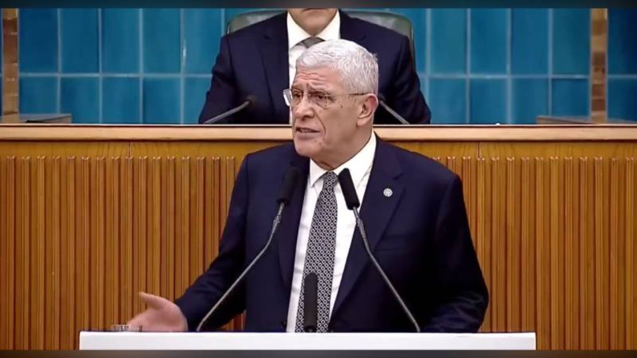 Müsavat Dervişoğlu'ndan Tahsildar Mehmet Bey'e Sert Eleştiri: "Fakirden Topladığın Vergileri Finans Baronlarına Aktarıyorsun"
