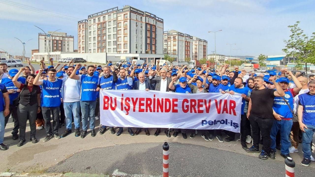 Portakal Plastik Ve Porvil'de İşçiler Greve Çıktı
